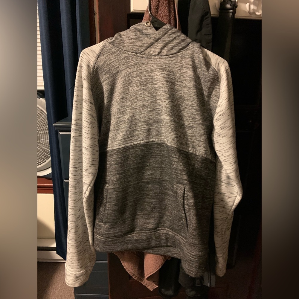 Fitted Hoodie